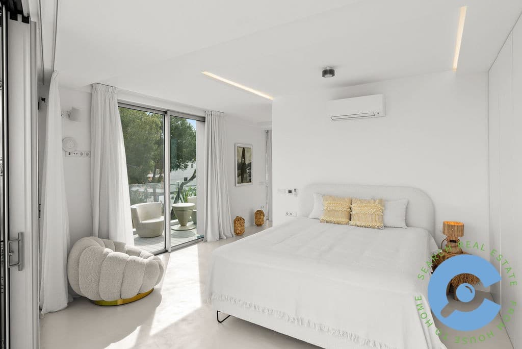Huis met prachtig zeezicht en privé strand 19