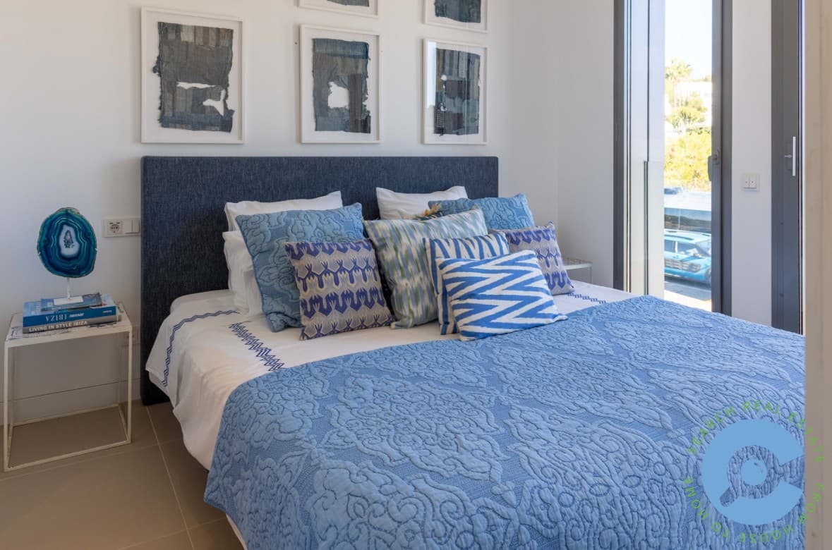 Penthouse appartement met privaat zwembad 19
