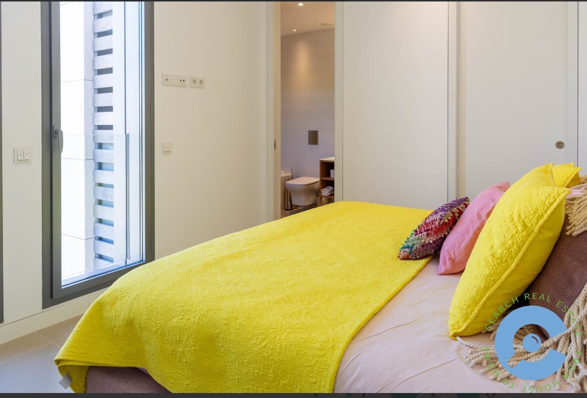 Penthouse appartement met privaat zwembad 17
