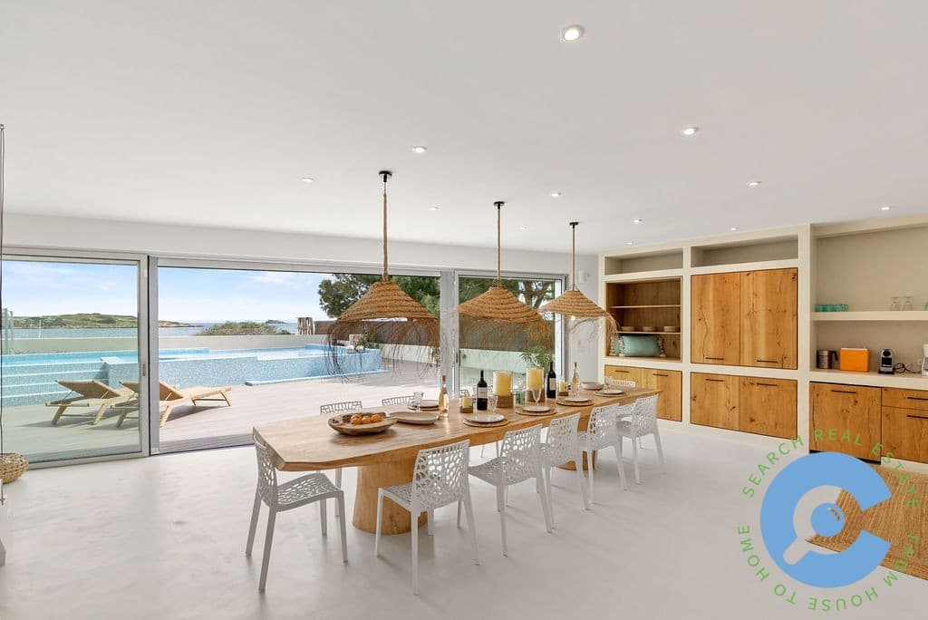 Huis met prachtig zeezicht en privé strand 4